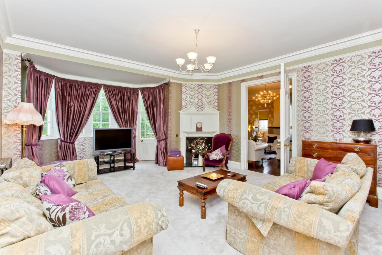Luxury 3-Bedroom Apartment With Stunning Views At Ramsay Garden Edinburgh Exterior foto